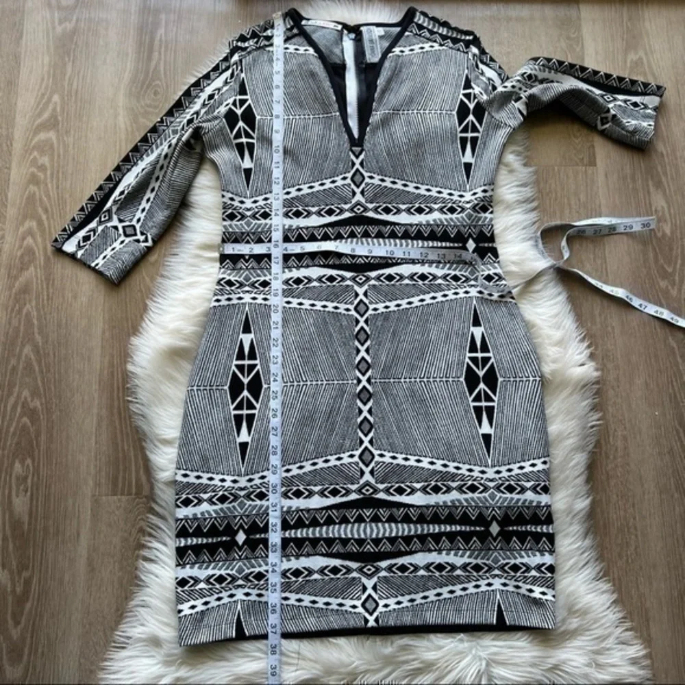 Yoana Baraschi Black & White Patterned Sheath Dress SzL - Picture 5 of 9